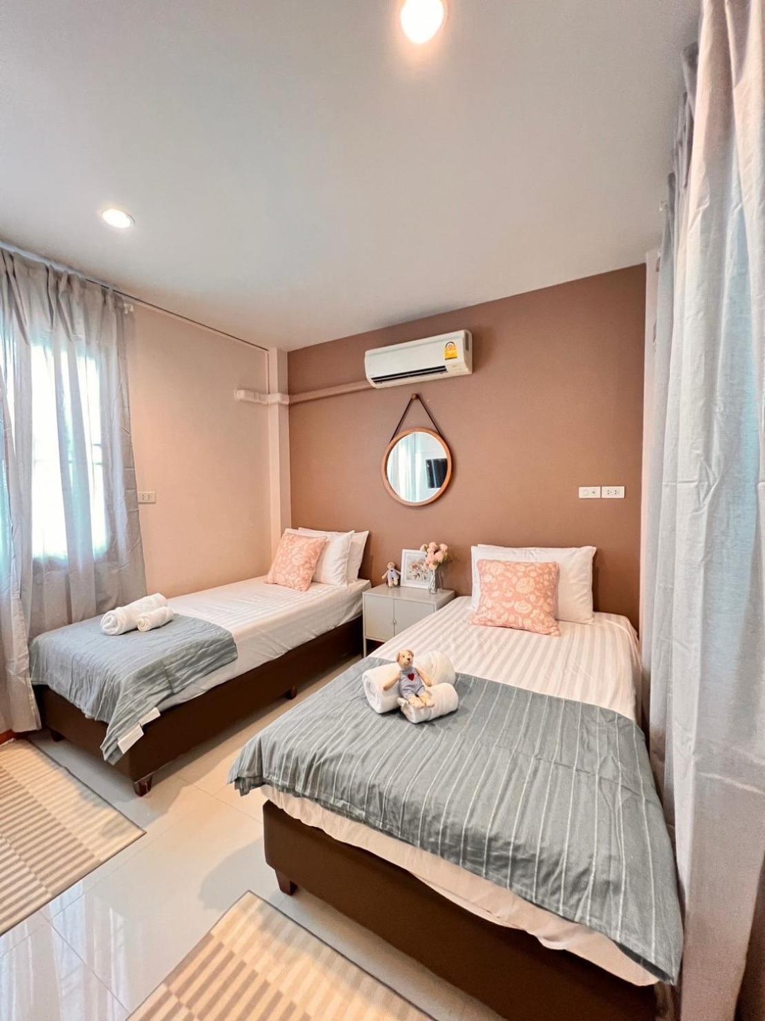 Por Poshtel Kanchanaburi Exterior photo